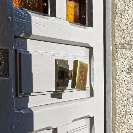 Le 27- Boutique B&B Dinan Extérieur photo
